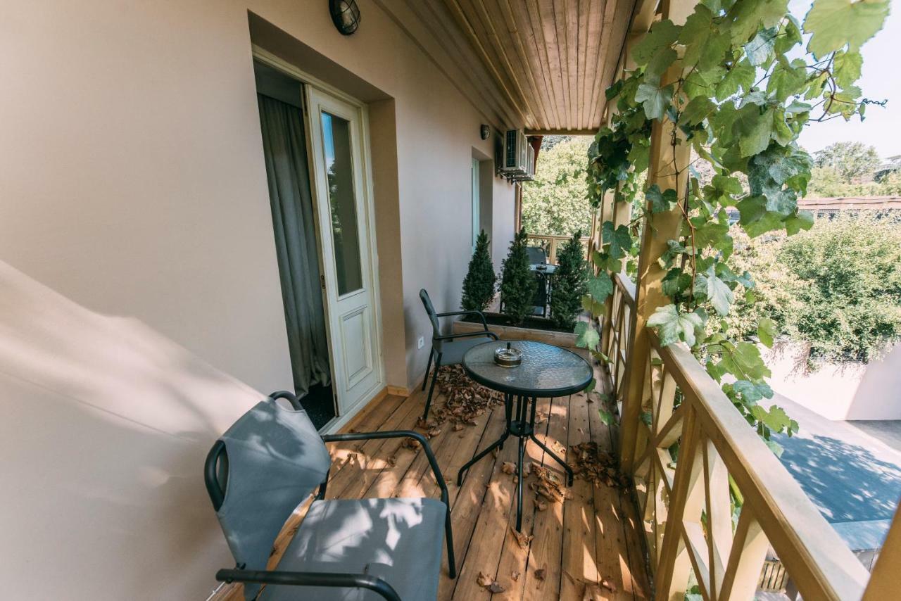 Atoneli Apartment Hotel Tbilisi Exterior foto